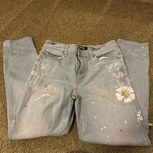 Express detailed jeans